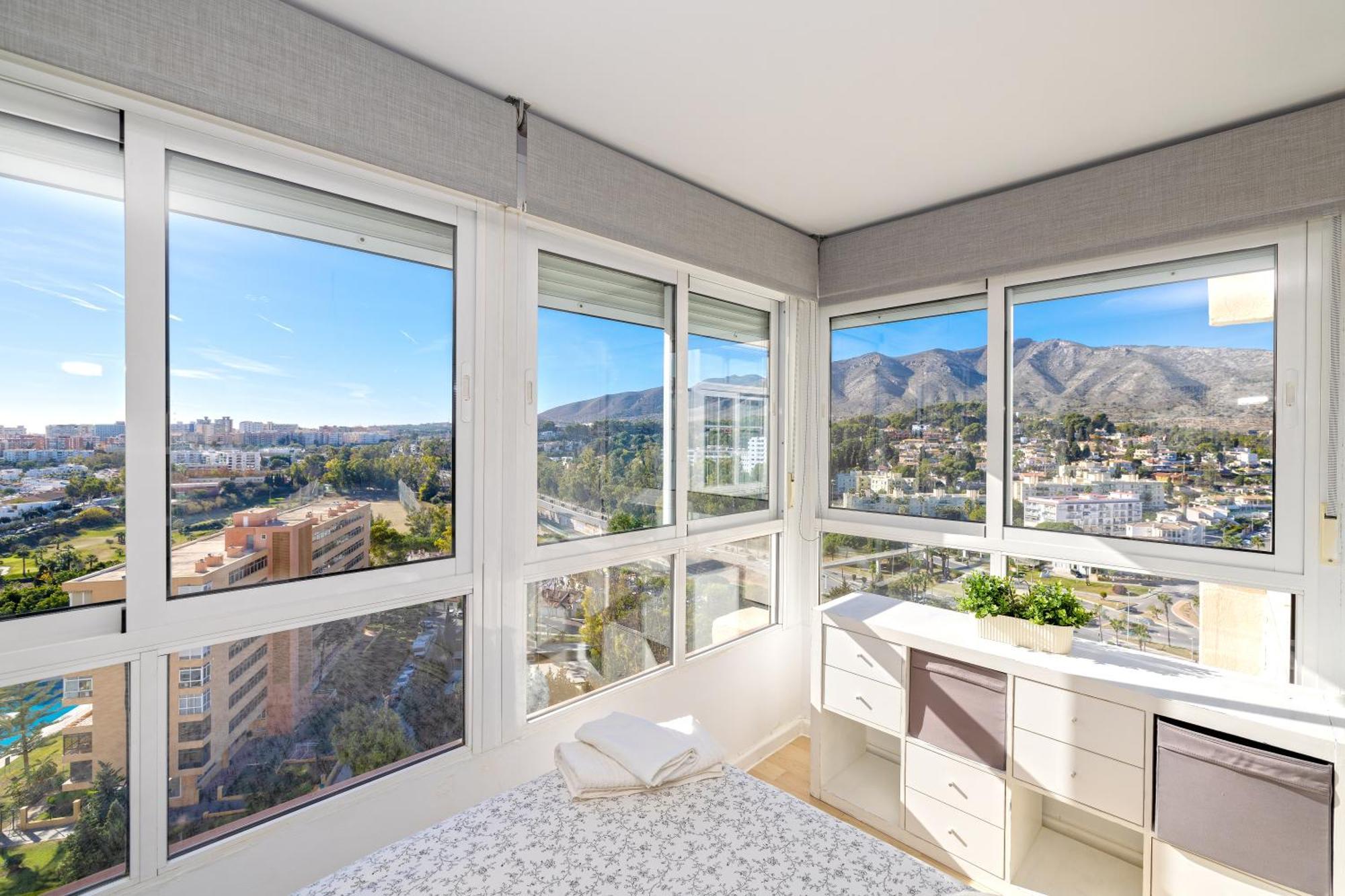 Sun Apartments Torremolinos Ngoại thất bức ảnh
