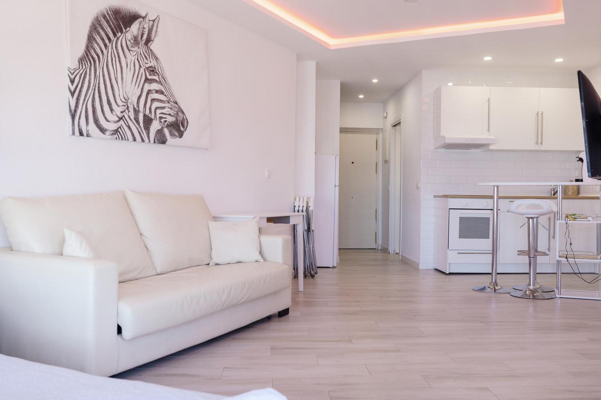 Sun Apartments Torremolinos Ngoại thất bức ảnh