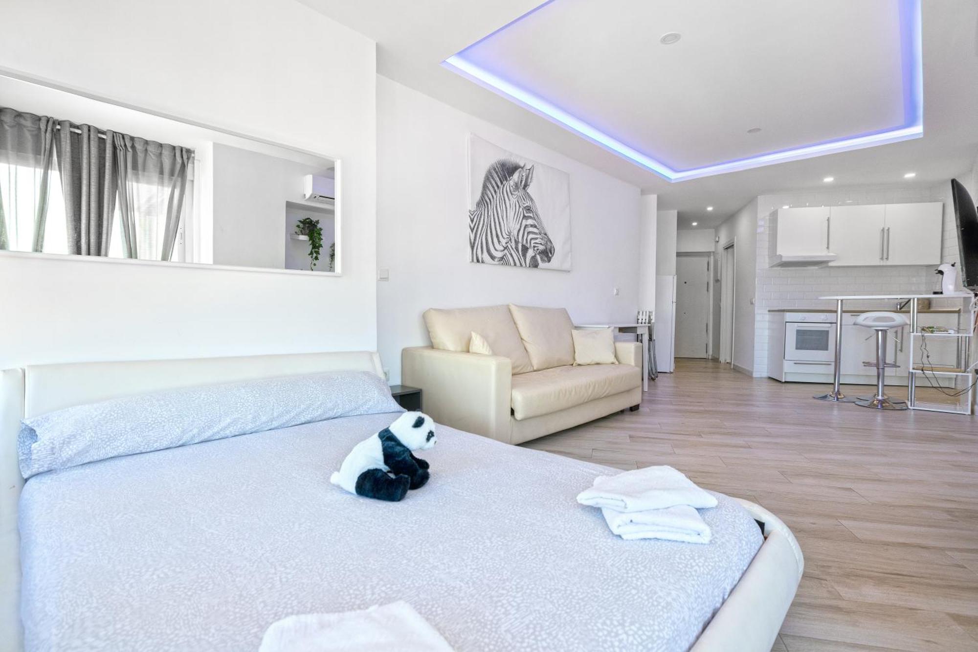 Sun Apartments Torremolinos Ngoại thất bức ảnh