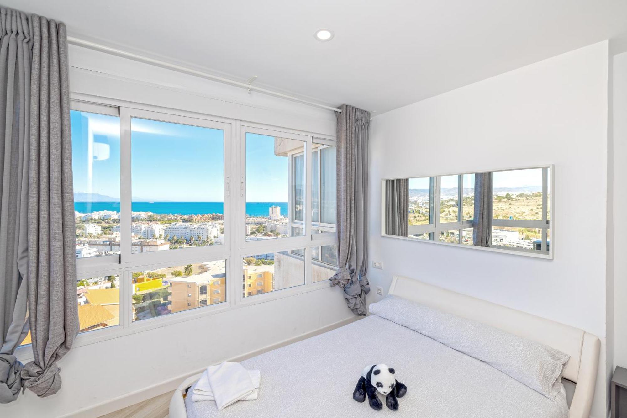 Sun Apartments Torremolinos Ngoại thất bức ảnh